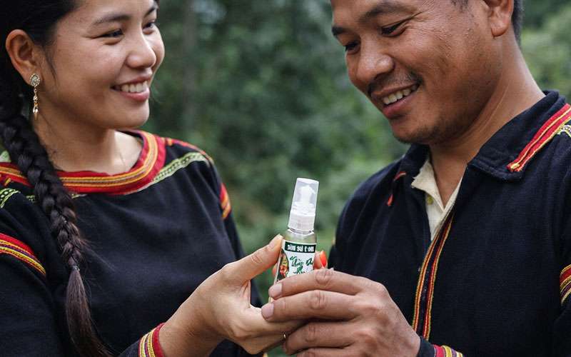 Xịt kéo dài thời gian Sìn Sú Ê Đê thảo dược an toàn tự nhiên